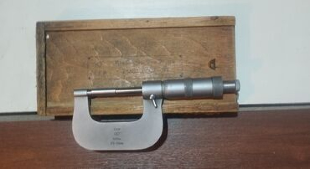 Продаю газовый ключ СССР, Цена 2500сом. Продаю микрометр СССР25-50 Бишкек - изображение 2