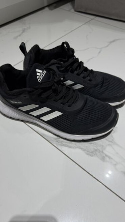 Мужские кроссовки, 43, Adidas, Б/у, цвет - Черный, Самовывоз, Платная доставка Бишкек - сүрөт 3