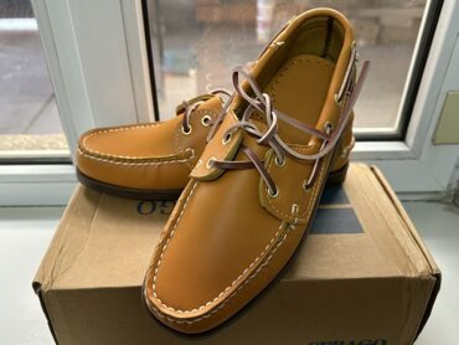 Мужские туфли, 43, Новый, цвет - Коричневый, Самовывоз, Платная доставка Бишкек - изображение 1