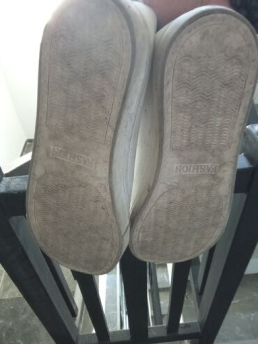 Продаю кроссовки размер 43 покупал за 1800 сом на Орто-сайском рынке Бишкек - сүрөт 5