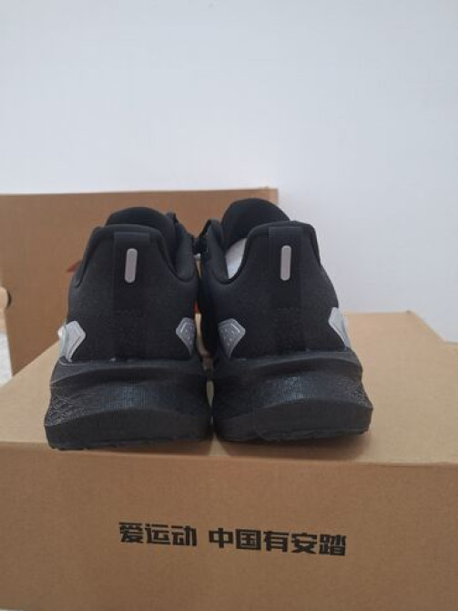 Мужские кроссовки, 43, Anta, Новый, цвет - Черный, Самовывоз, Платная доставка Бишкек - сүрөт 3