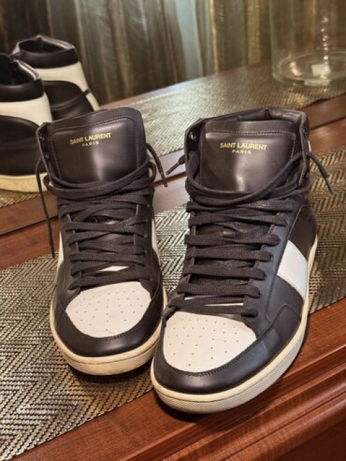 Мужские кроссовки, 43, Yves Saint Laurent, Б/у, цвет - Черный, Самовывоз Бишкек - сүрөт 1
