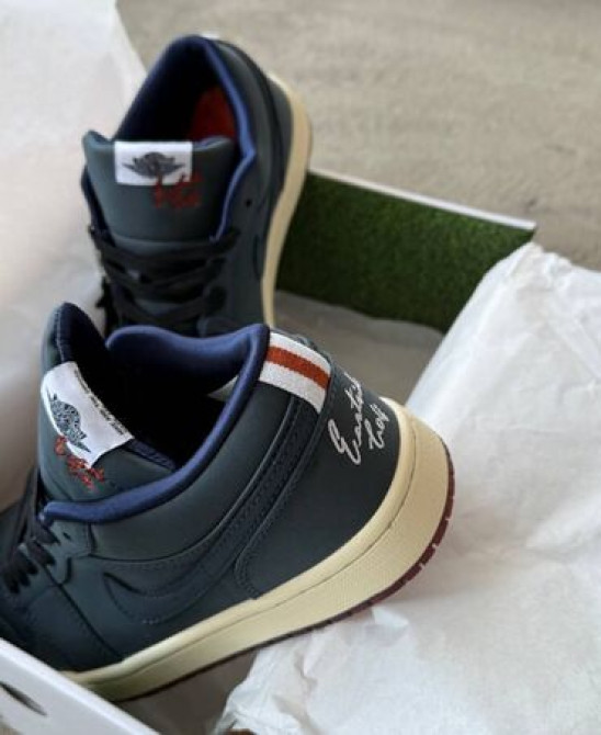 Мужские кроссовки, 43, Jordan, Новый, Самовывоз, Бесплатная доставка Бишкек - сүрөт 2