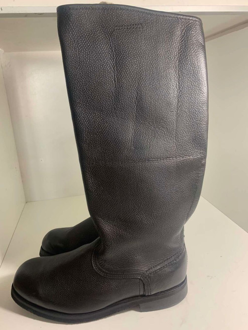 Классические мужские сапоги черного цвета, выполненные из натуральной Бишкек - сүрөт 1