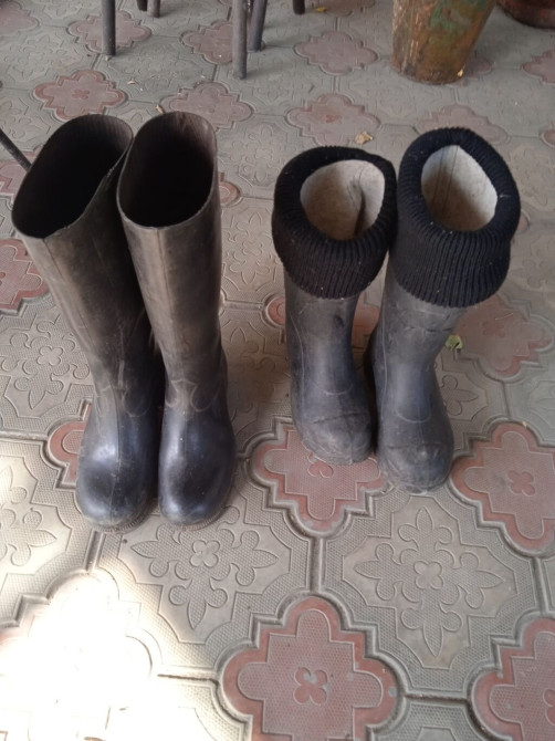 .Продаю резиновые сапоги. 43. г Бишкек - сүрөт 1