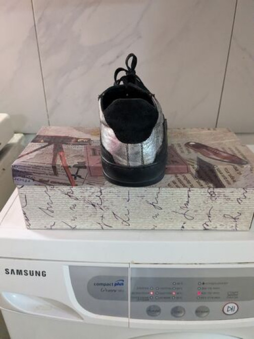 Оригинал состояние хорошее. Кожа Бишкек - сүрөт 4