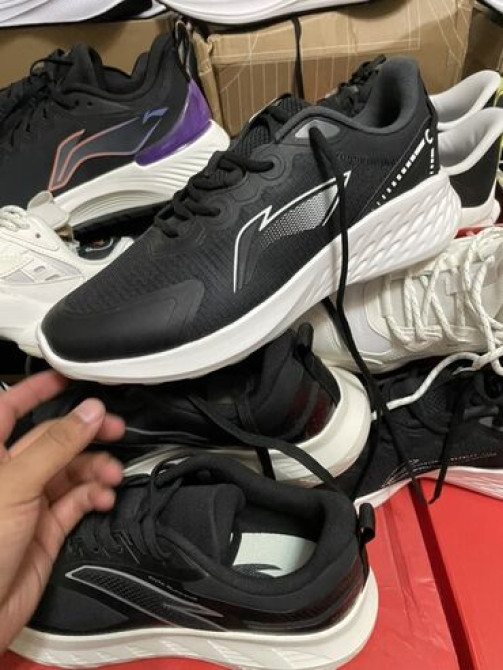 Мужские кроссовки, 43, Anta, Новый, цвет - Черный, Бесплатная доставка Бишкек - сүрөт 1