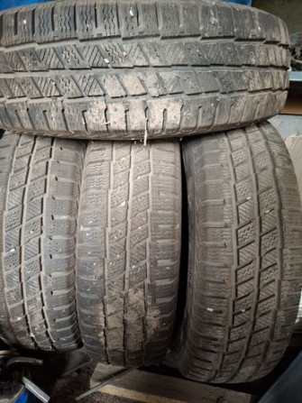 Зимние шиныразмер 225/75R16C Бишкек - сүрөт 2