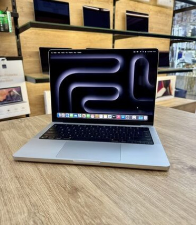 Ноутбук, Apple, 20 ГБ ОЗУ, Apple M3 Pro, 14 ", Б/у, Для несложных задач, память SSD Бишкек - сүрөт 1