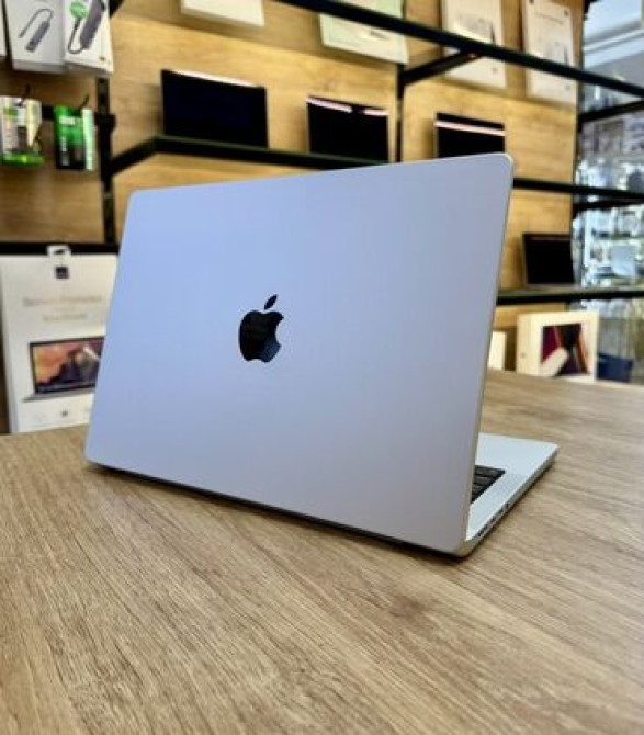 Ноутбук, Apple, 20 ГБ ОЗУ, Apple M3 Pro, 14 ", Б/у, Для несложных задач, память SSD Бишкек - изображение 3