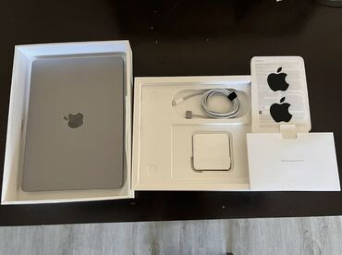 Ноутбук, Apple, 16 ГБ ОЗУ, Apple M2 Pro, 14 ", Для работы, учебы, память SSD Бишкек - сүрөт 2