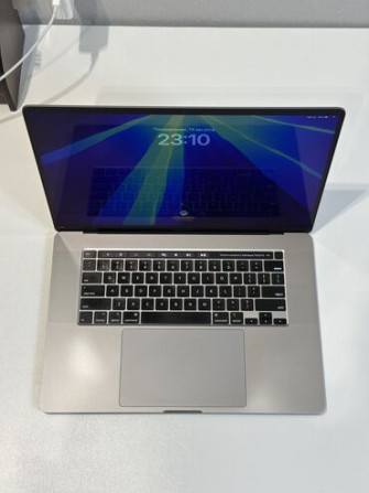 Ноутбук, Apple, 16 ГБ ОЗУ, Intel Core i7, 16 ", Б/у, Для работы, учебы, память SSD Бишкек - сүрөт 3