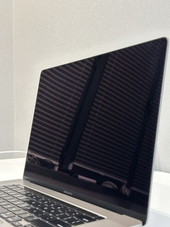 Ноутбук, Apple, 16 ГБ ОЗУ, Intel Core i7, 16 ", Б/у, Для работы, учебы, память SSD Бишкек - сүрөт 2
