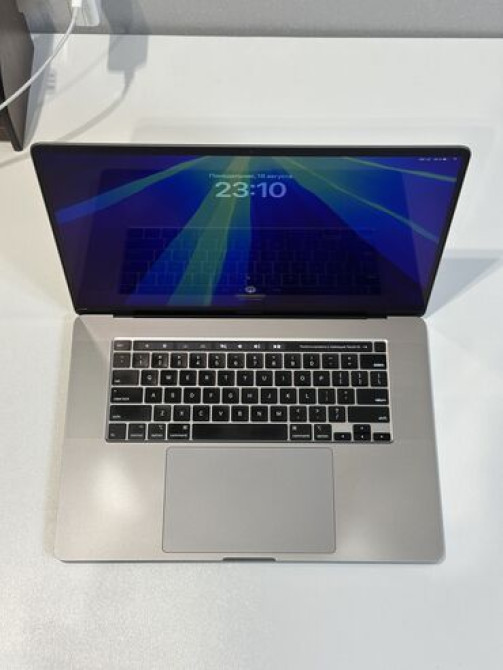 Ноутбук, Apple, 16 ГБ ОЗУ, Intel Core i7, 16 ", Б/у, Для работы, учебы, память SSD Бишкек - изображение 3