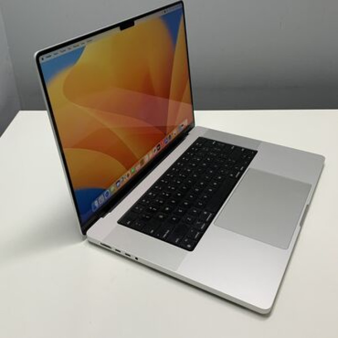 Ноутбук, Apple, 16 ГБ ОЗУ, Apple M1 Pro, 16 ", Б/у, память NVMe SSD Бишкек - изображение 2