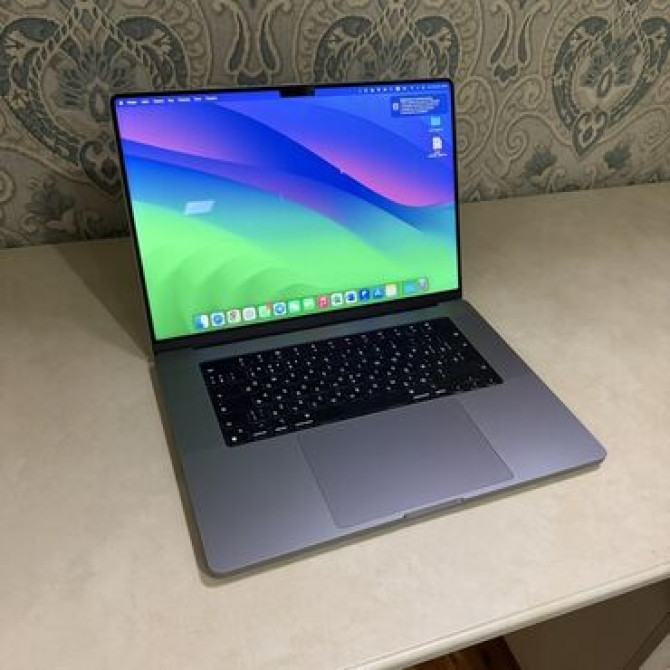 Ноутбук, Apple, 16 ГБ ОЗУ, Apple M1 Pro, 16 ", Для работы, учебы Бишкек - изображение 1