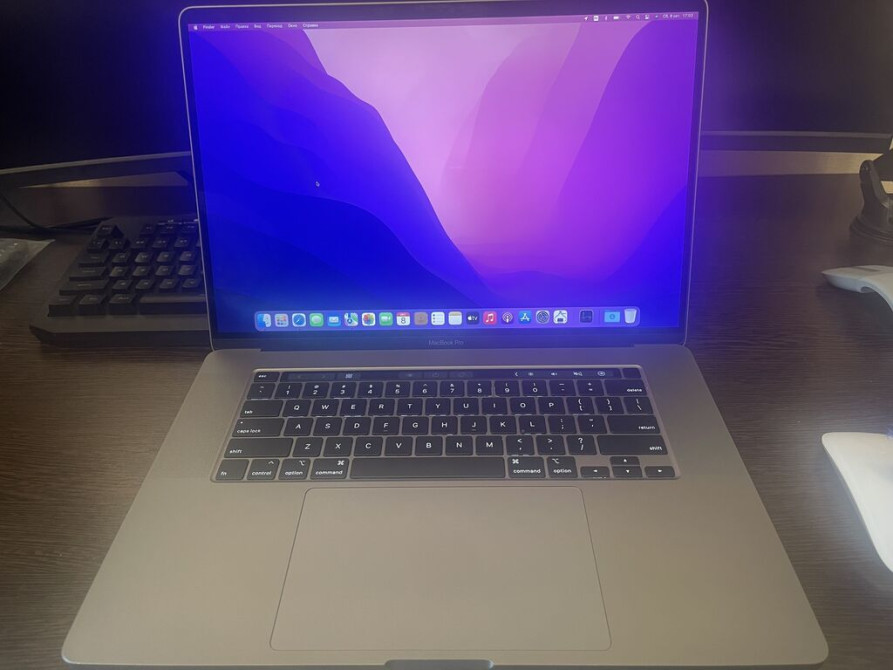 Ноутбук, Apple, 16 ГБ ОЗУ, Intel Core i9, 16 ", Б/у, Игровой, память SSD Бишкек - изображение 1