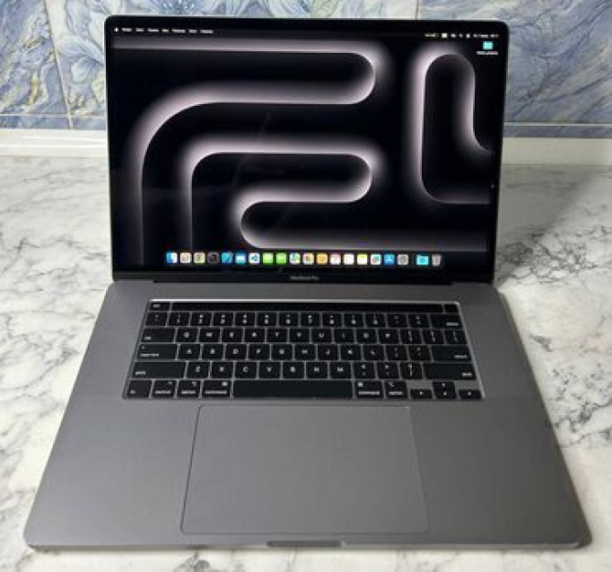 Ноутбук, Apple, 32 ГБ ОЗУ, Intel Core i9, 16 ", Б/у, Для работы, учебы, память SSD Бишкек - сүрөт 1