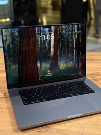 Ноутбук, Apple, Apple M2 Max, 16 ", Б/у, Для работы, учебы Бишкек - сүрөт 2