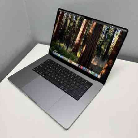 Ноутбук, Apple, 16 ГБ ОЗУ, Apple M1 Pro, 16 ", Б/у, Для работы, учебы, память SSD Бишкек