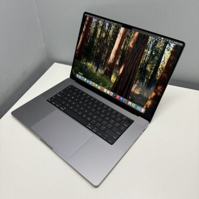 Ноутбук, Apple, 16 ГБ ОЗУ, Apple M1 Pro, 16 ", Б/у, Для работы, учебы, память SSD Бишкек - изображение 3