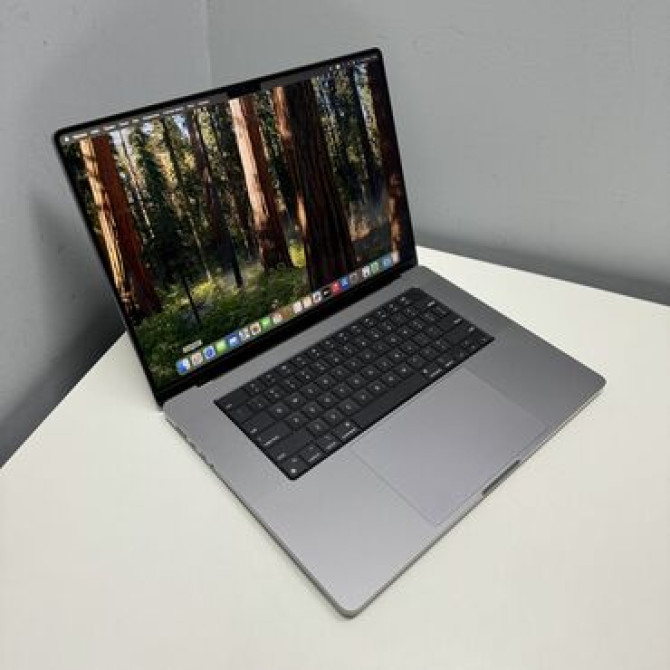Ноутбук, Apple, 16 ГБ ОЗУ, Apple M1 Pro, 16 ", Б/у, Для работы, учебы, память SSD Бишкек - изображение 2