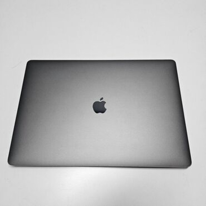 Ноутбук, Apple, 16 ГБ ОЗУ, Intel Core i9, 16 ", Б/у, Для работы, учебы, память NVMe SSD Бишкек - сүрөт 4