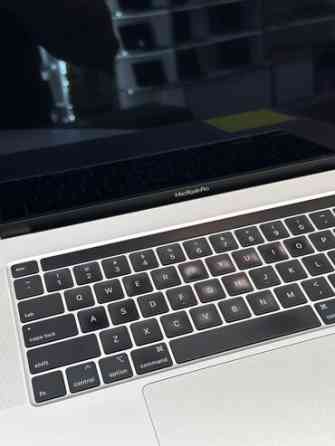 Ноутбук, Apple, 16 ГБ ОЗУ, Intel Core i7, 16 ", Б/у, Для работы, учебы, память SSD Бишкек