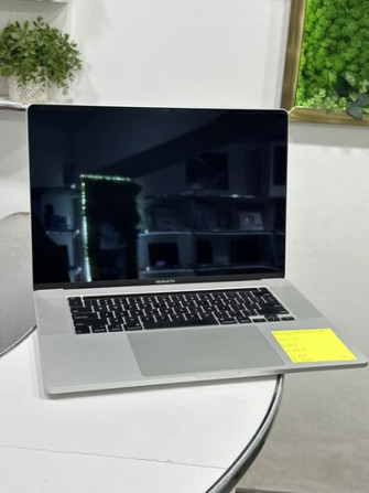 Ноутбук, Apple, 16 ГБ ОЗУ, Intel Core i7, 16 ", Б/у, Для работы, учебы, память SSD Бишкек - сүрөт 1