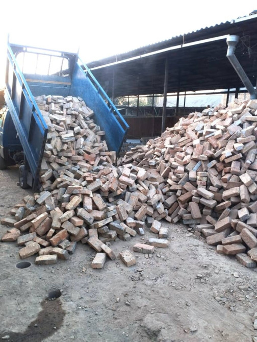 Бу кирпич Продаю бу кирпич цена доставка договорная СССР таблетка Бишкек - сүрөт 1