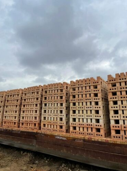 Пустотелый, дырчатый, Жженый кирпич, Полублок, 250×120×88 Бишкек - сүрөт 1