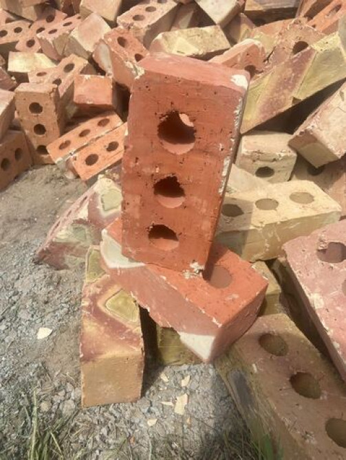 Пустотелый, дырчатый, Жженый кирпич, Полублок, 250×120×88 Бишкек - сүрөт 3