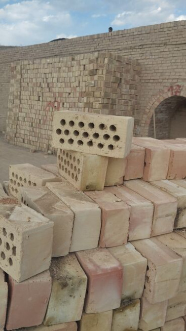 Пустотелый, дырчатый, Жженый кирпич, Полублок, 250×120×90 Бишкек - сүрөт 4