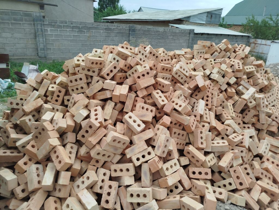 Пустотелый, дырчатый, Жженый кирпич, Полублок, 250×120×90 Бишкек - изображение 1