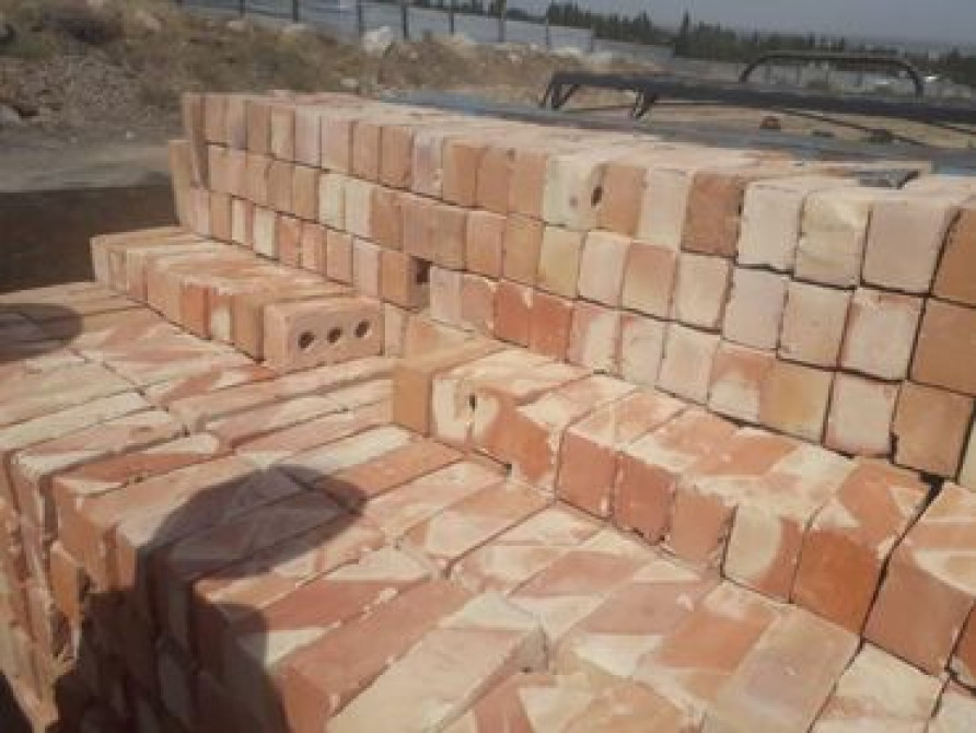 Соня завод Моловодное Завод Продается кирпич, полублок 3х дырый Размер Бишкек - сүрөт 3