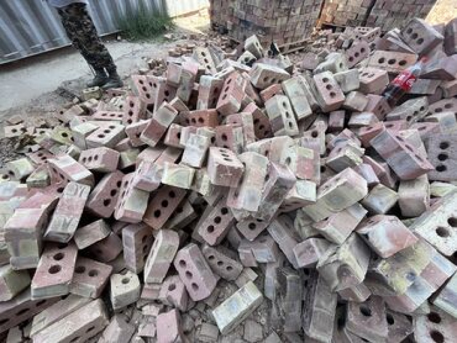 Продаю новый кирпич - высококачественный материал для строительства Бишкек - сүрөт 2