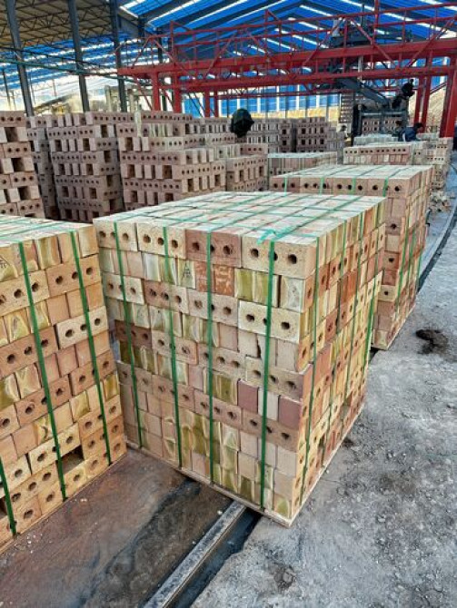 Пустотелый, дырчатый, Жженый кирпич, 250x120x90 Бишкек - сүрөт 2