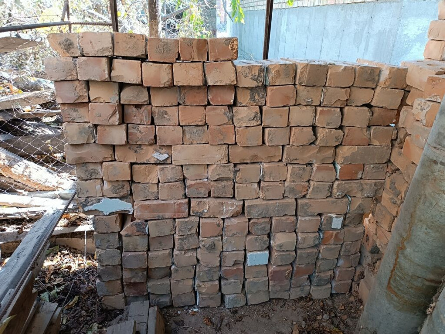 Кирпич сатылат б/У Бишкек - изображение 1