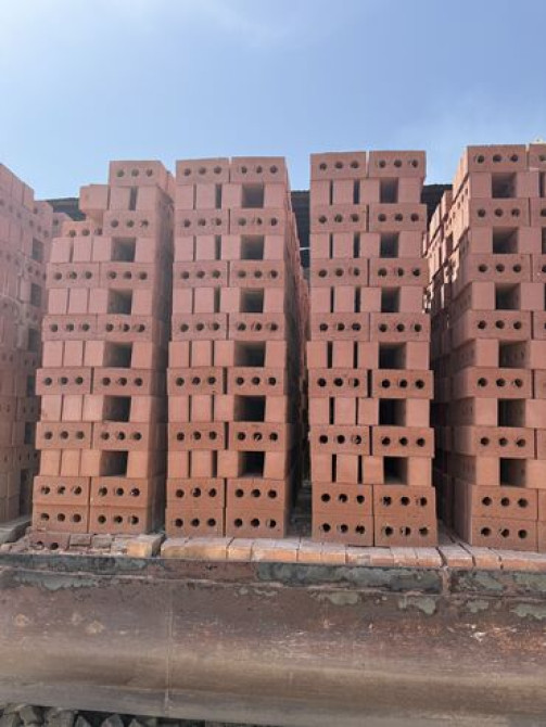 Пустотелый, дырчатый, Жженый кирпич, Полублок, 250×120×85 Bishkek - photo 4