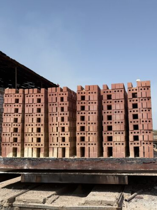 Пустотелый, дырчатый, Жженый кирпич, Полублок, 250×120×85 Bishkek - photo 2