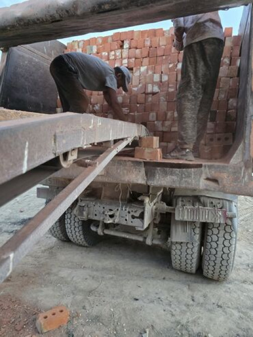 Пустотелый, дырчатый, Жженый кирпич, Полублок, 250×120×90 Бишкек - изображение 4