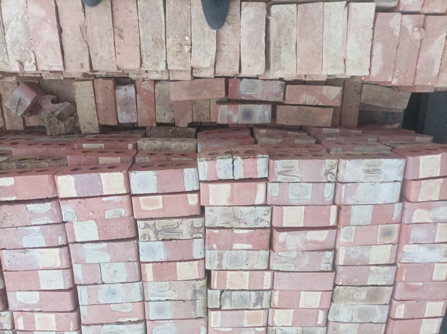 Пустотелый, дырчатый, Жженый кирпич, Полублок, 250×120×88 Бишкек - изображение 1