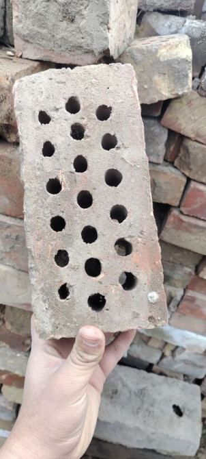 Продаю кирпич советский +новый общий 1000шт+- самовывоз размер Бишкек - изображение 2