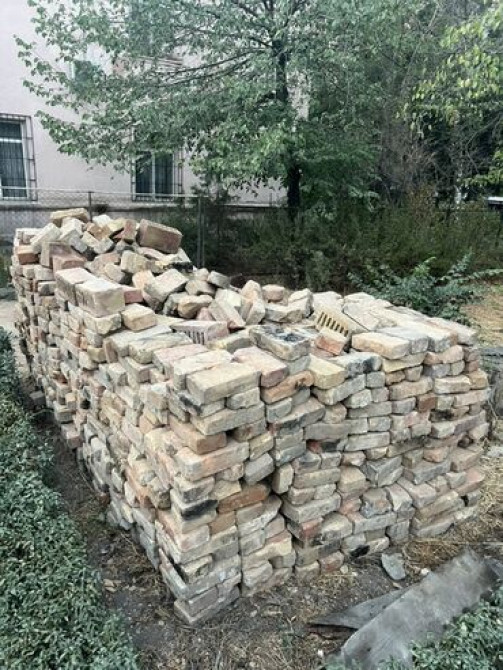 Полнотелый, таблетка, Жженый кирпич Бишкек - изображение 1