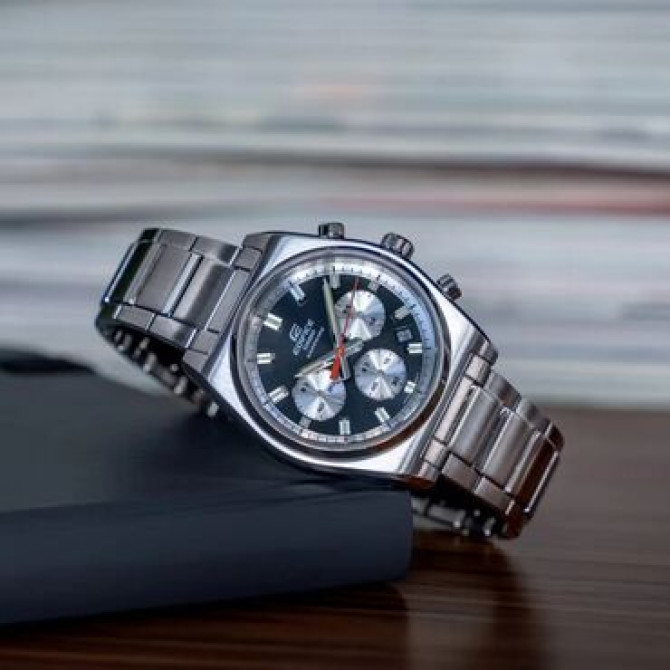 Edifice EFB-730D Функции : секундомер, дата, подсветка стрелок; Бишкек - изображение 1