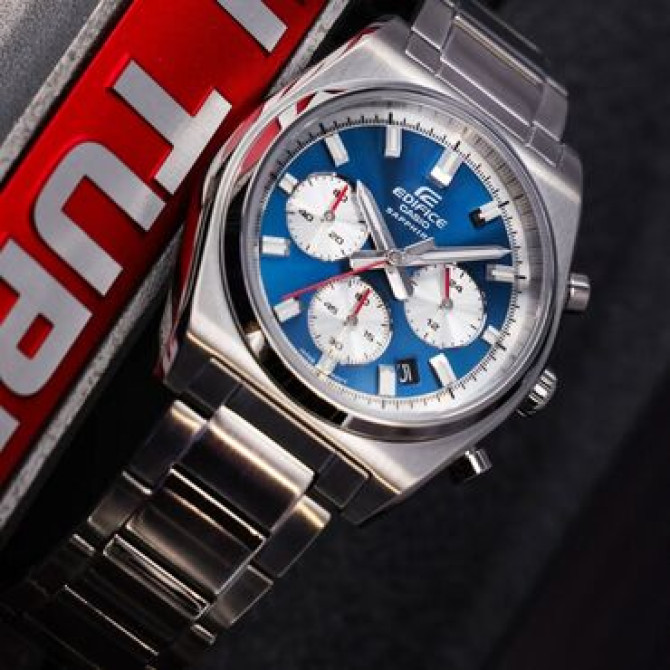 Edifice EFB-730D Функции : секундомер, дата, подсветка стрелок; Бишкек - изображение 1