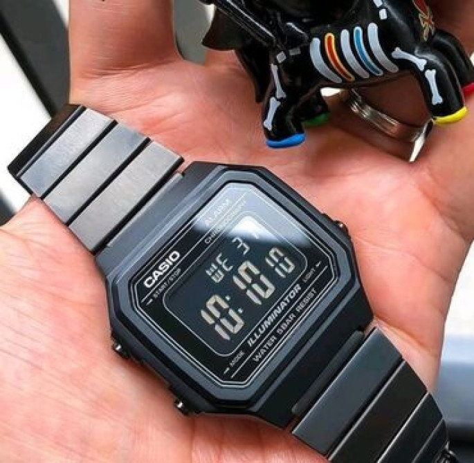 Vintage модель b640 ___ функции : секундомер, будильник, календарь Bishkek - photo 1