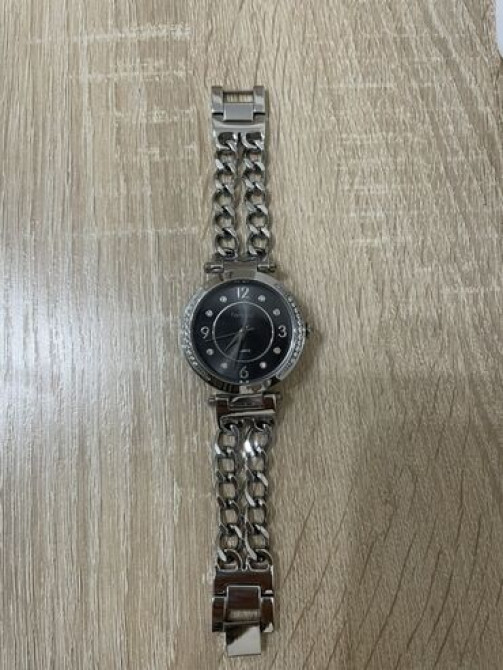 Классические часы часы, Gucci, Италия, Оригинал, Женские, Новый Бишкек - изображение 4