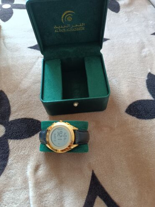 Часы наручные женские новые!!! Привезли с Медины оригинал ????%Показывает Бишкек - изображение 3