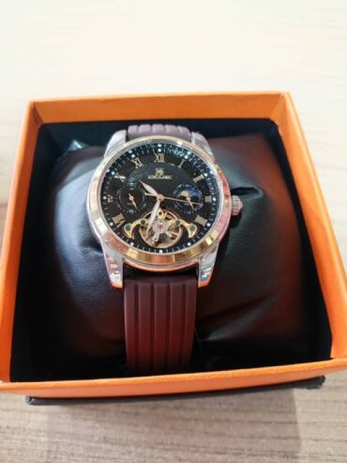 ✨ Элегантные часы Time Corridor ✨ Стиль и качество в каждом движении! Бишкек - изображение 4